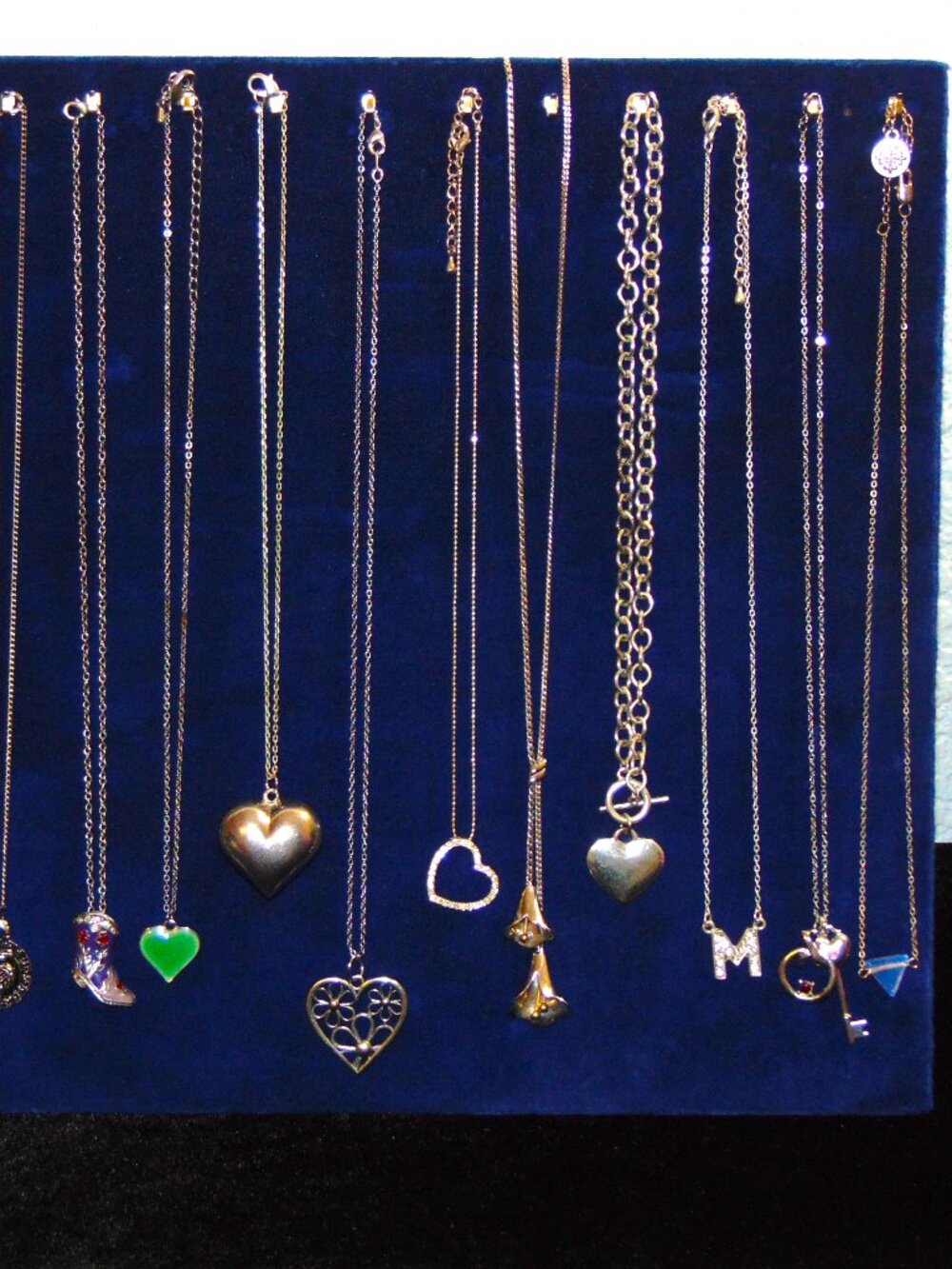 Vintage & Modern Assorted Silver Tone Necklace lot- very nice!